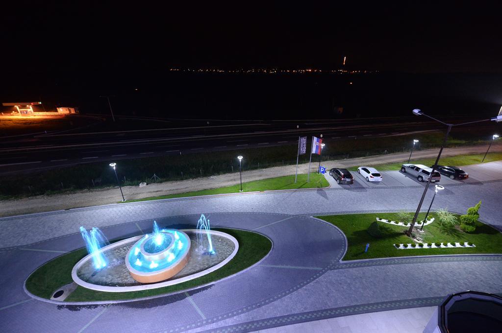 Hotel Hedonic Beograd Ngoại thất bức ảnh