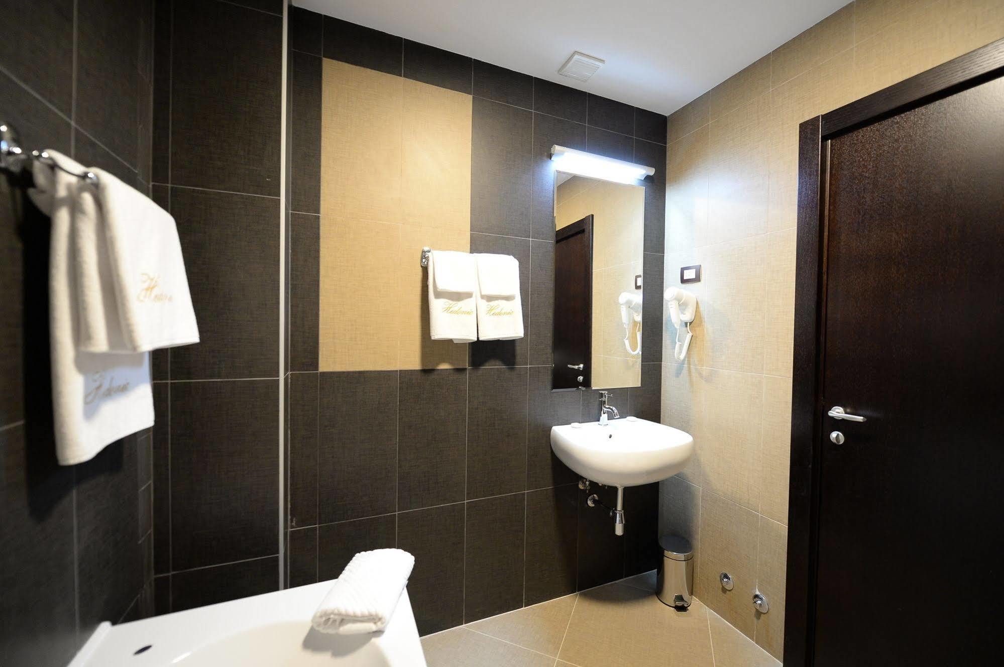 Hotel Hedonic Beograd Ngoại thất bức ảnh