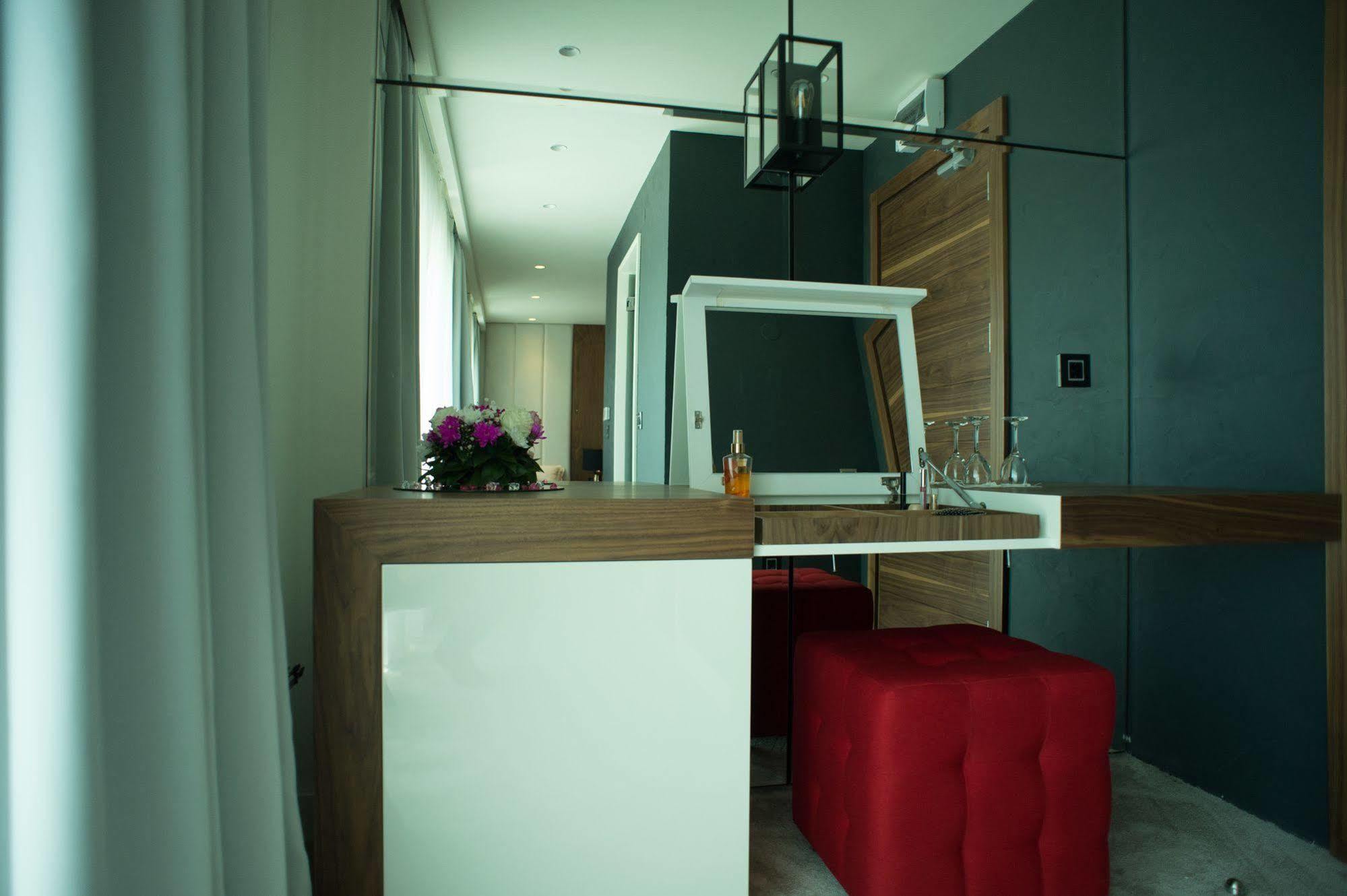 Hotel Hedonic Beograd Ngoại thất bức ảnh